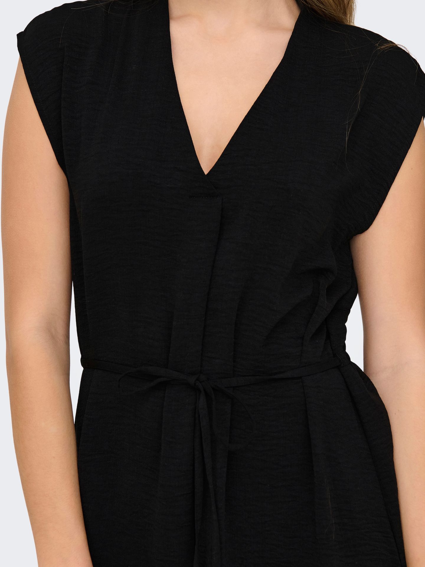 JDY JDYDIVYA LIFE S/L MIDI DRESS WVN DI Black 2900156077018