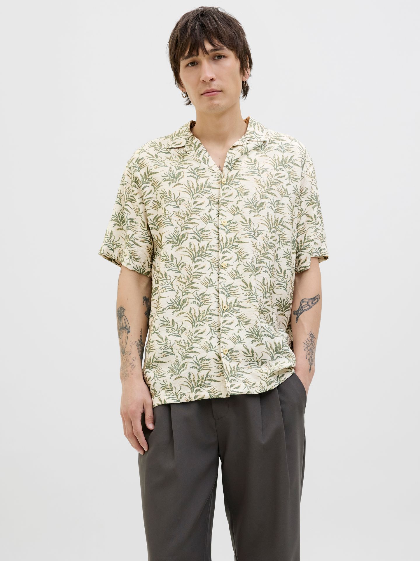 Jack & Jones JPRBLULINCOLN PRINT RESORT S/S SHIR Four Leaf Clover 00113053-EKA26011400001389