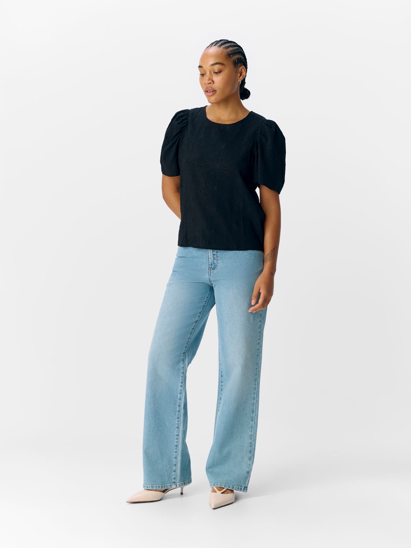 Object OBJILLY S/S RE O-NECK TOP 138 Black 2900156191011