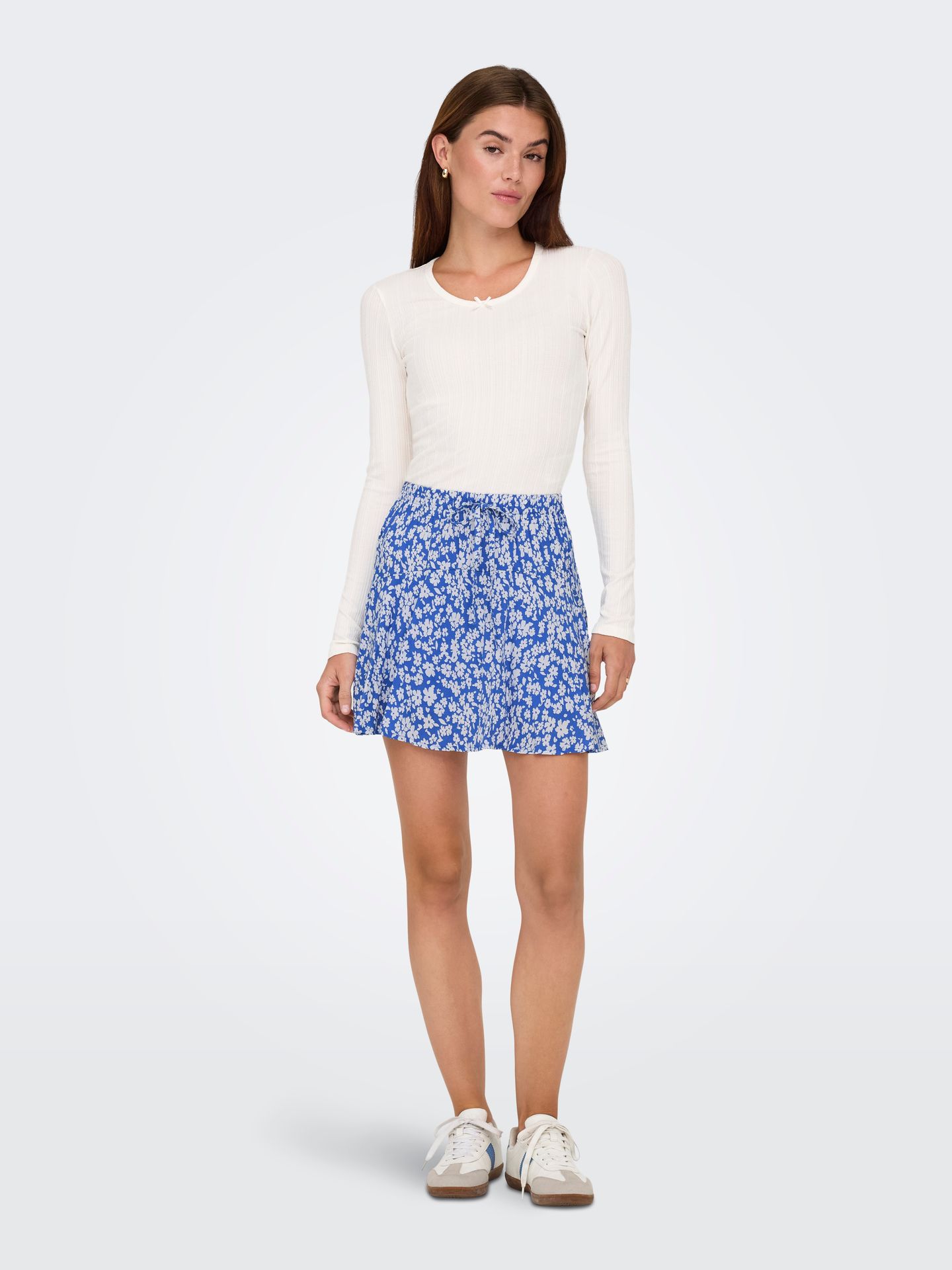 Only ONLNALA LIFE SKORT WVN NOOS Marina/WHITE FLOWER 2900156170054