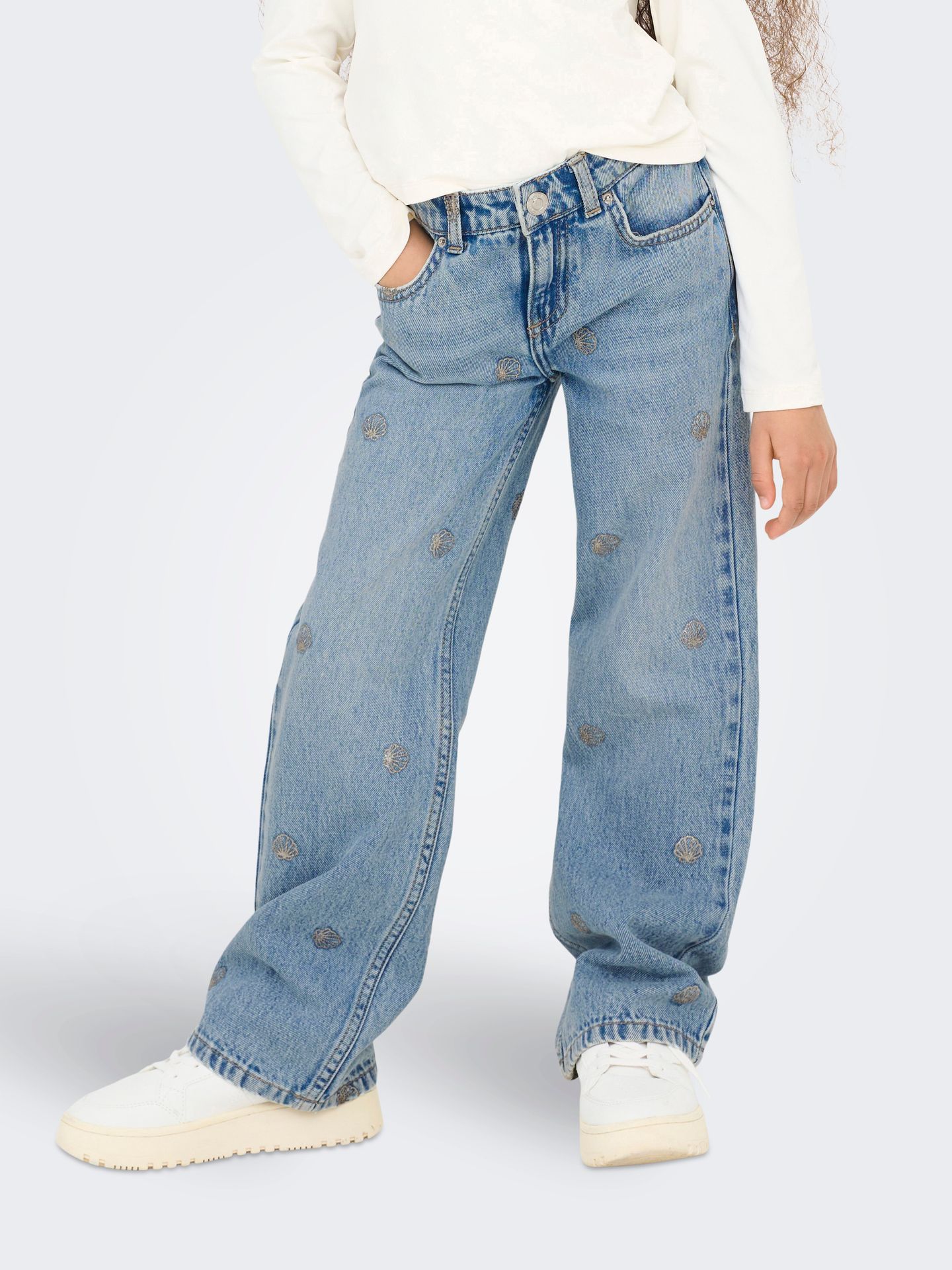 Only KOGJUICY HW WIDE LEG SEASHELL DNM Light Blue Denim/GLITTER SEASHELLS 2900156222029