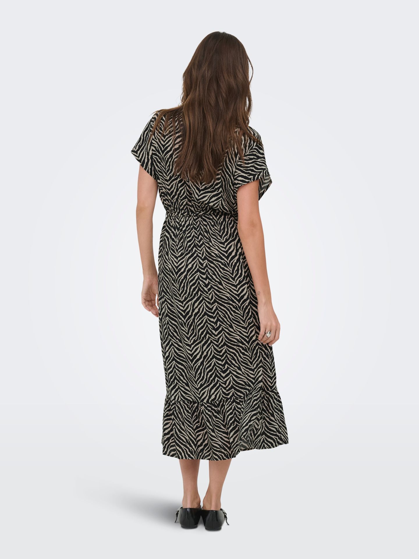 Only ONLZILLA ADELE LIFE SS LONG DRESS W Black/Flower Cattleya 2900165318041