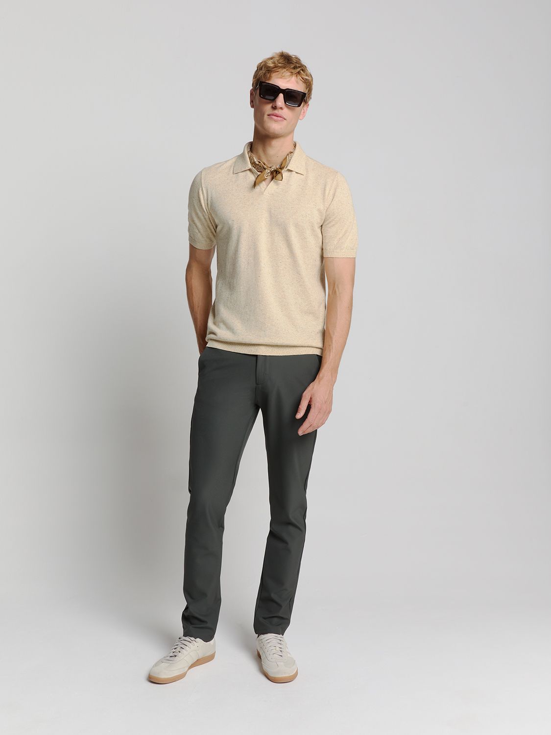 No Excess Pullover Short Sleeve Polo V Melange With Linen 015 sand 2900156295047 No Excess Pullover Short Sleeve Polo V Melange With Linen 015 sand 2900156295047