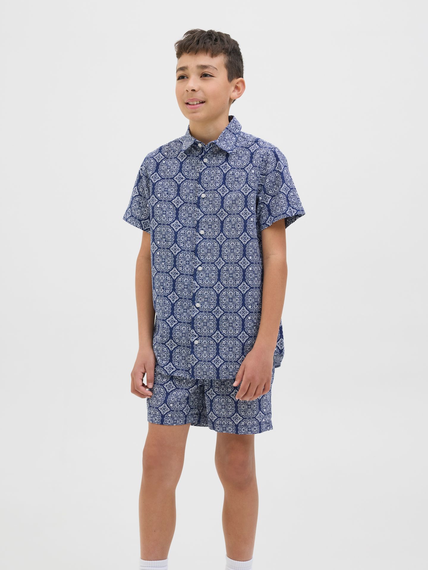 Jack & Jones JORSEERSUCKER AOP SHIRT SS JNR Ocean Cavern 2900156470017