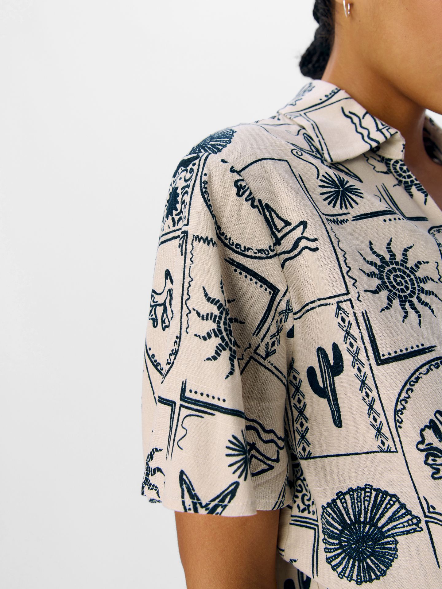 Object OBJEMBER RE S/S TIE SHIRT 139 Sandshell/Leopard 2900156593044