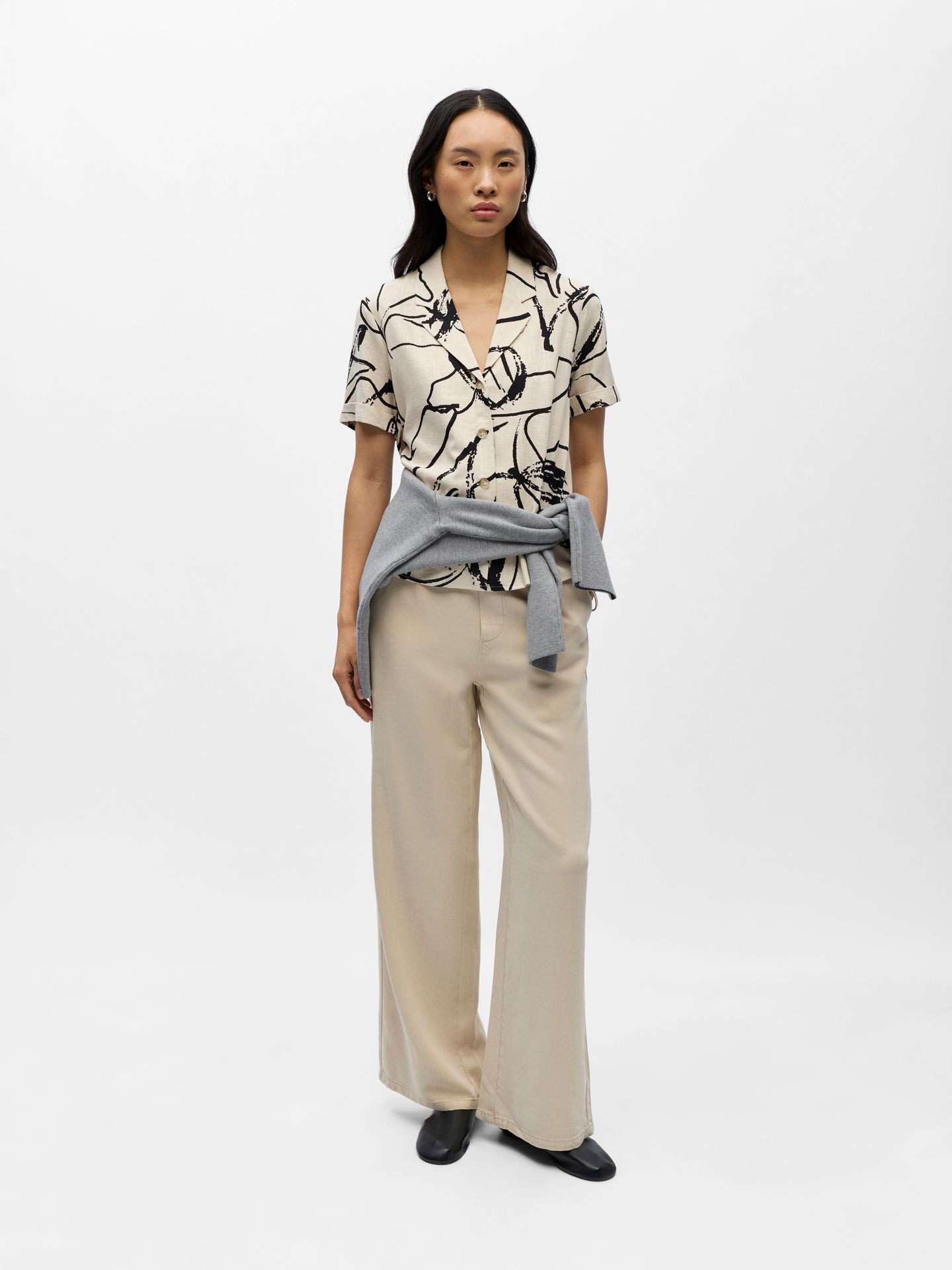 Object OBJSANNE S/S SHIRT AOP NOOS Sandshell/Cornflower blue flower co 2900165127049