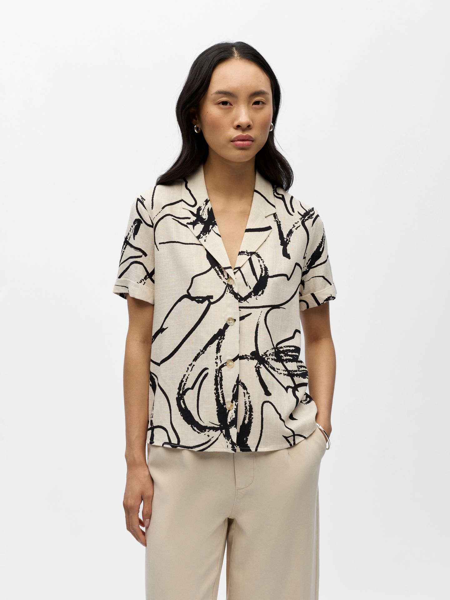 Object OBJSANNE S/S SHIRT AOP NOOS Sandshell/Cornflower blue flower co 00113463-EKA22000400000098