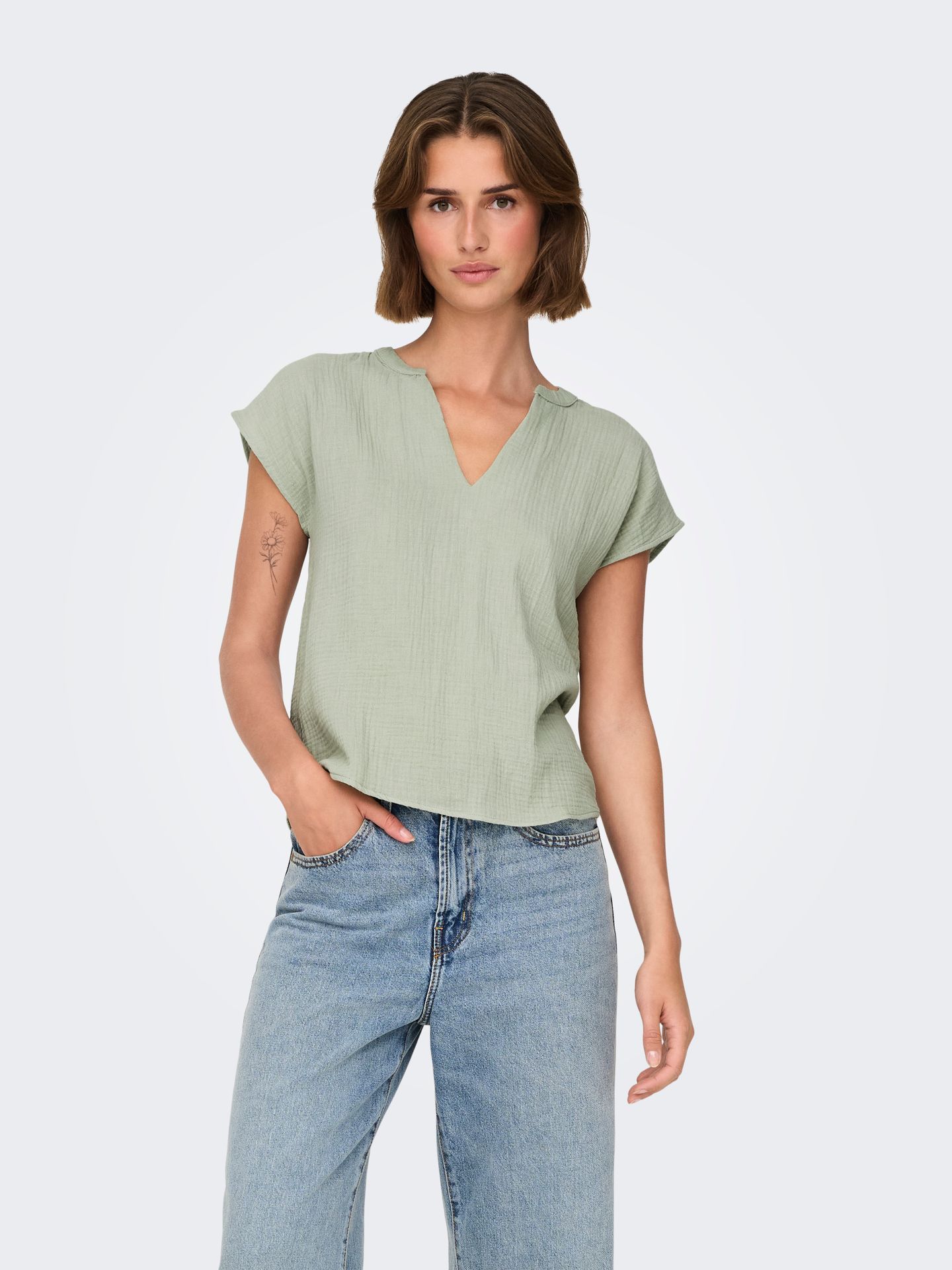 JDY JDYTHEIS LIFE S/S TOP WVN DIA Desert Sage 2900165437032