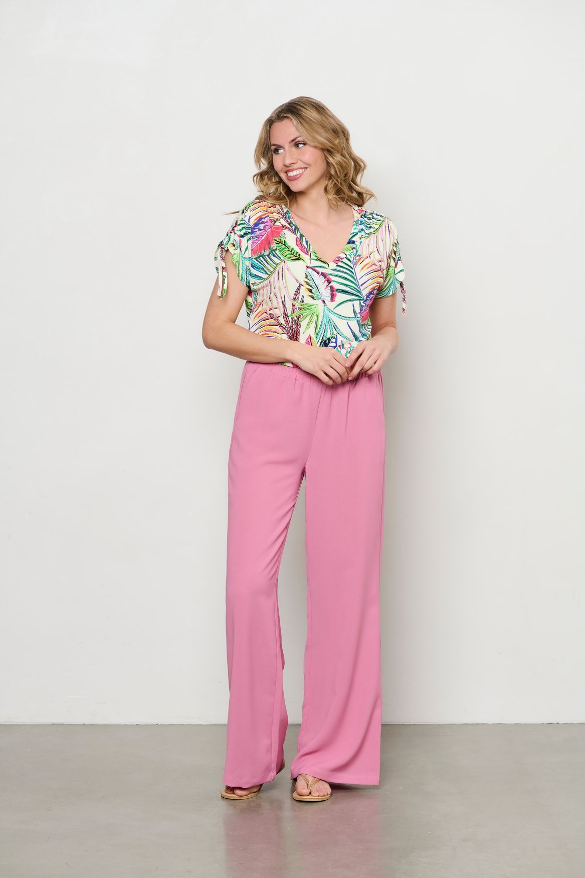 &Co Woman VIANA MULTI LEAF 54026 m-ecru multi 2900157068084 &Co Woman VIANA MULTI LEAF 54026 m-ecru multi 2900157068084