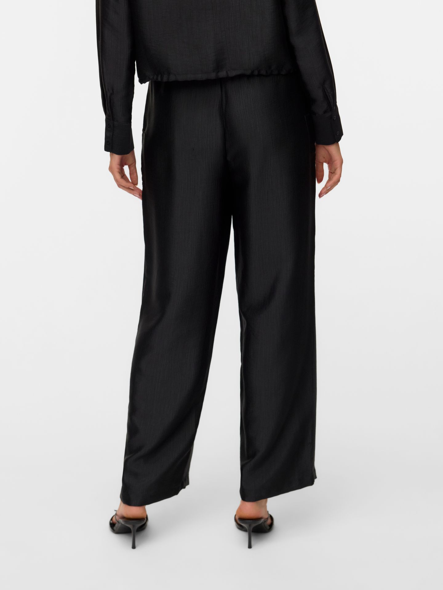 Vero Moda VMTOMA HW STRAIGHT PANTS WVN Black 2900157568041