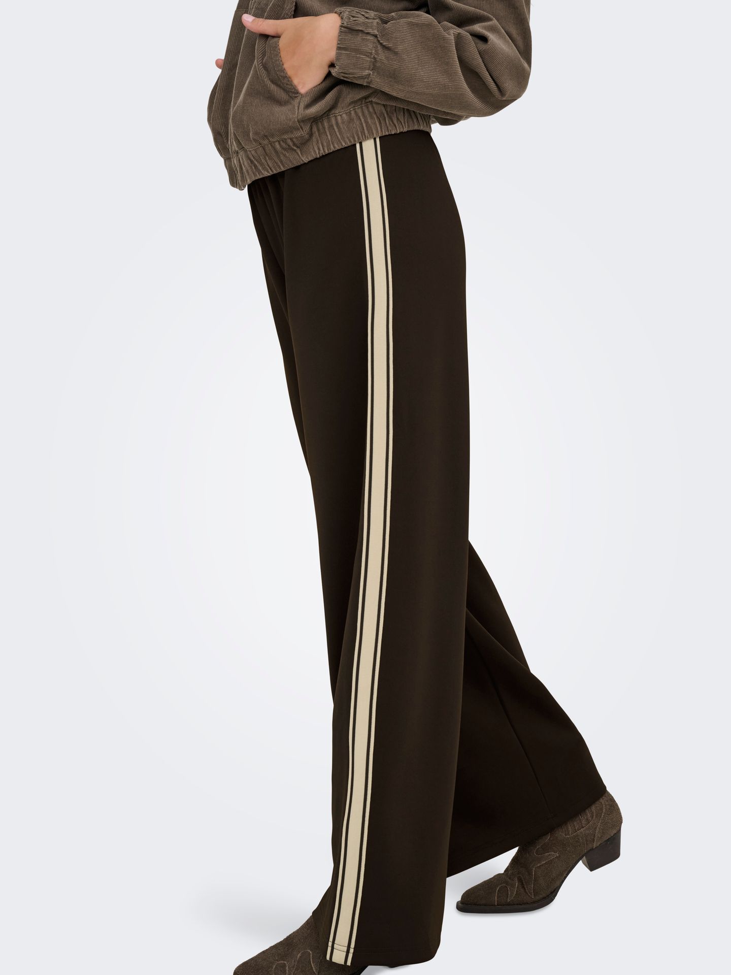 Only ONLASTA WIDE STRIPE PANTS SWT Chocolate Torte/Black/birch stripe 2900158464021