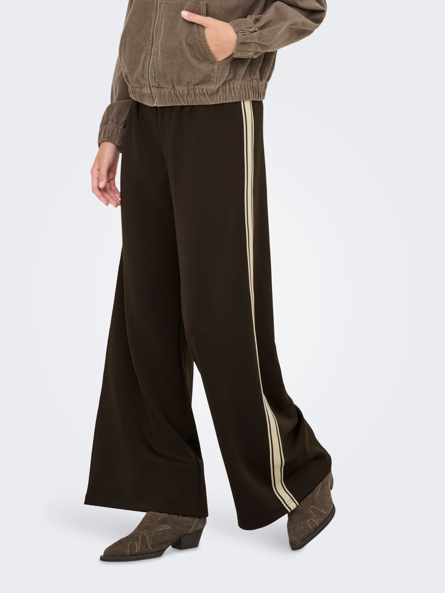 Only ONLASTA WIDE STRIPE PANTS SWT Chocolate Torte/Black/birch stripe 2900158464021