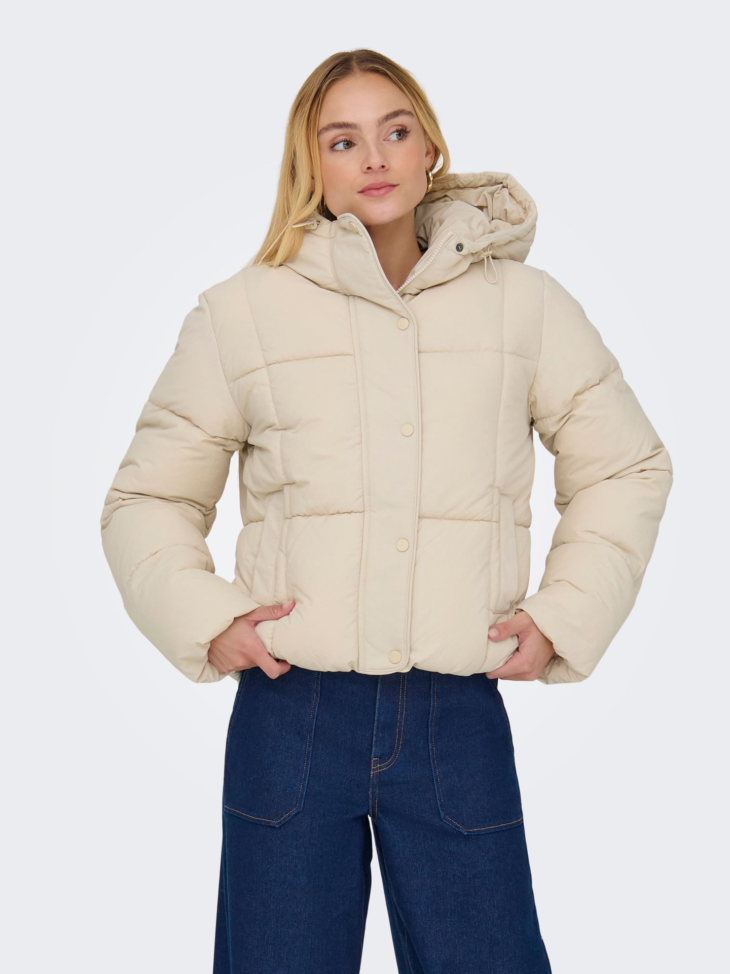 JDY JDYWONDER SHORT HOOD PUFFER OTW SIJ Moonbeam 00114247-EKA26011400000876