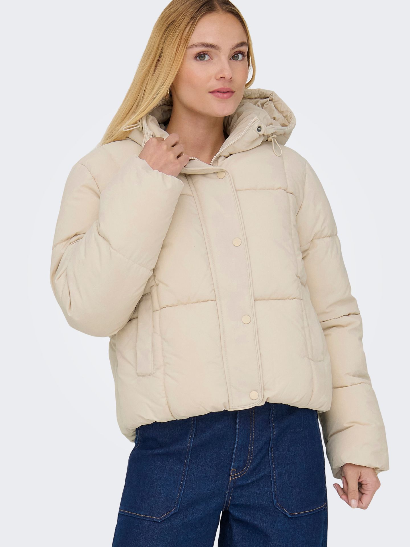 JDY JDYWONDER SHORT HOOD PUFFER OTW SIJ Moonbeam 00114247-EKA26011400000876