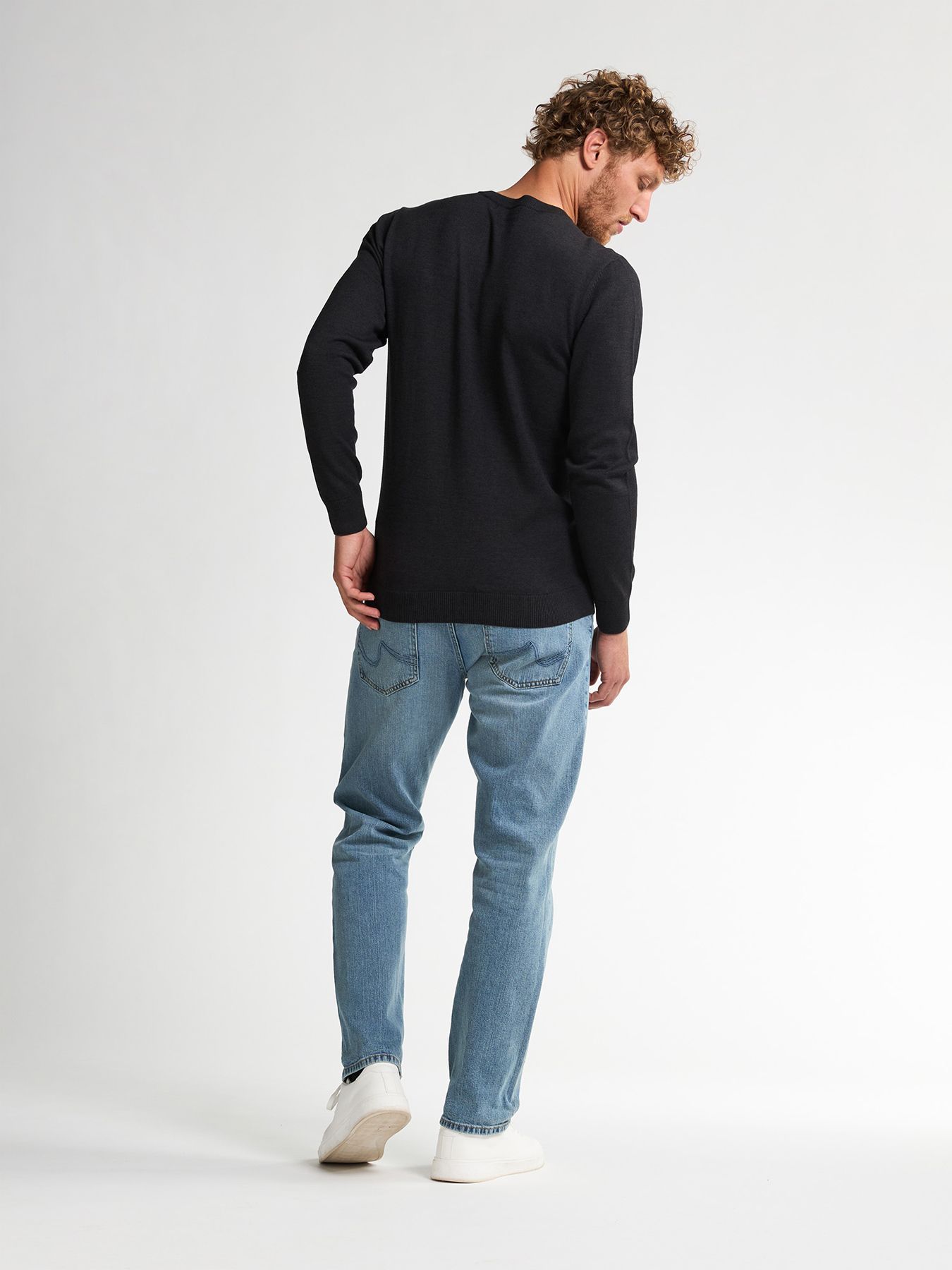 Petrol Industries Men Knitwear V-Neck Basic 9111 deep black 2900158774069