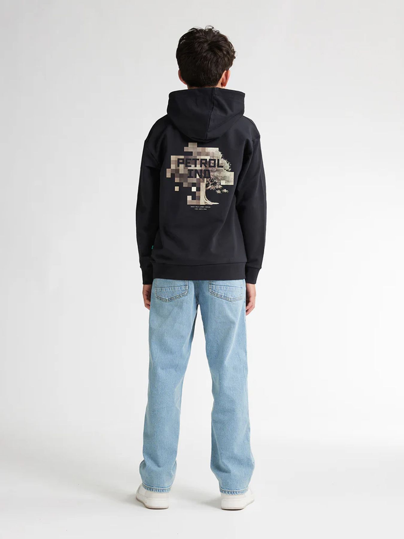 Petrol Industries Boys Sweater Hooded Print 9111 deep black 2900158780015 Petrol Industries Boys Sweater Hooded Print 9111 deep black 2900158780015