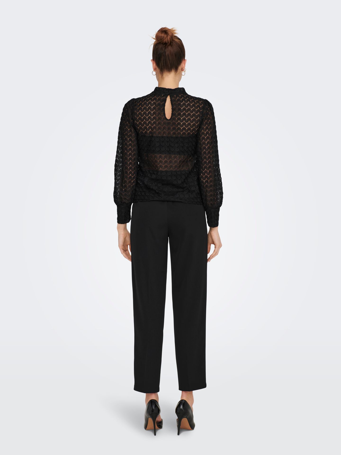 JDY JDYAVERY L/S LACE TOP JRS NOOS Black 2900158846032