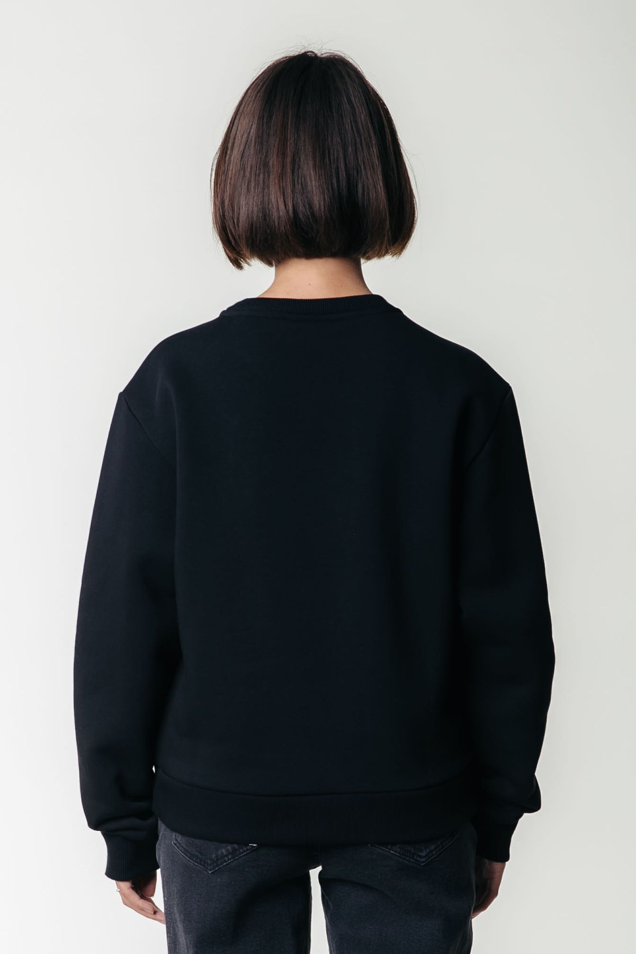 Colourful Rebel Flower Logo Wave Relaxed Sweat 200 black 2900159428046 Colourful Rebel Flower Logo Wave Relaxed Sweat 200 black 2900159428046