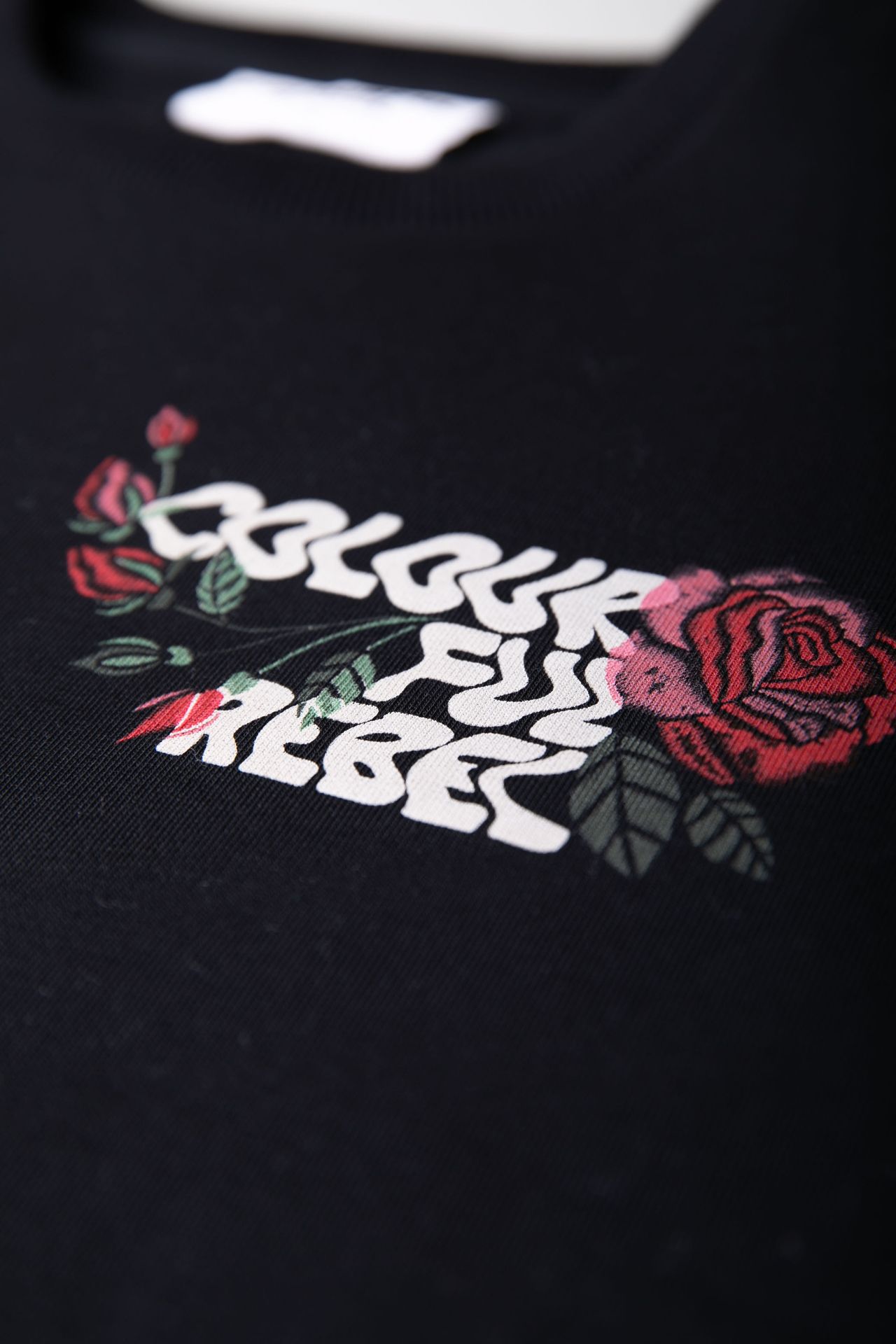 Colourful Rebel Flower Logo Wave Relaxed Sweat 200 black 2900159428046 Colourful Rebel Flower Logo Wave Relaxed Sweat 200 black 2900159428046