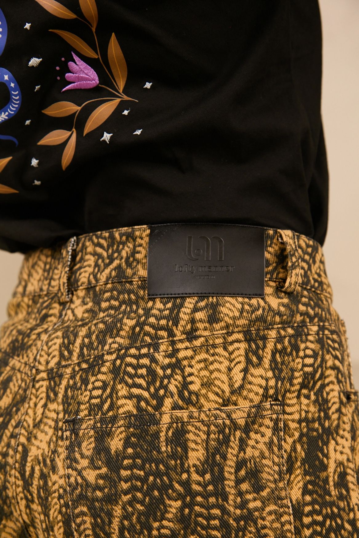 Lofty Manner T-shirt Monika 600 black 2900159648062