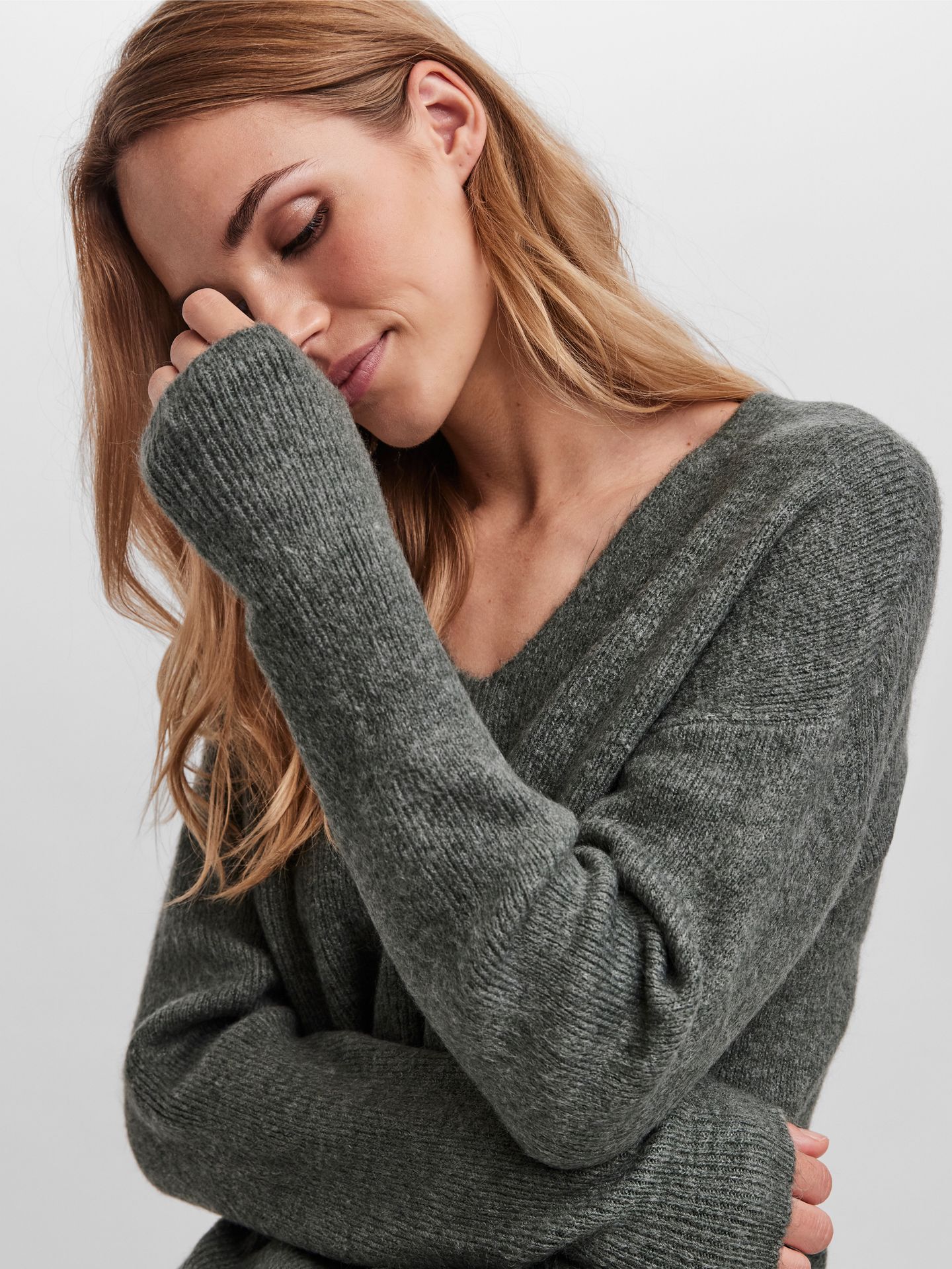 Vero Moda VMCREWLEFILE LS V-NECK BLOUSE NOOS Balsam Green/MELANGE 2900169541049