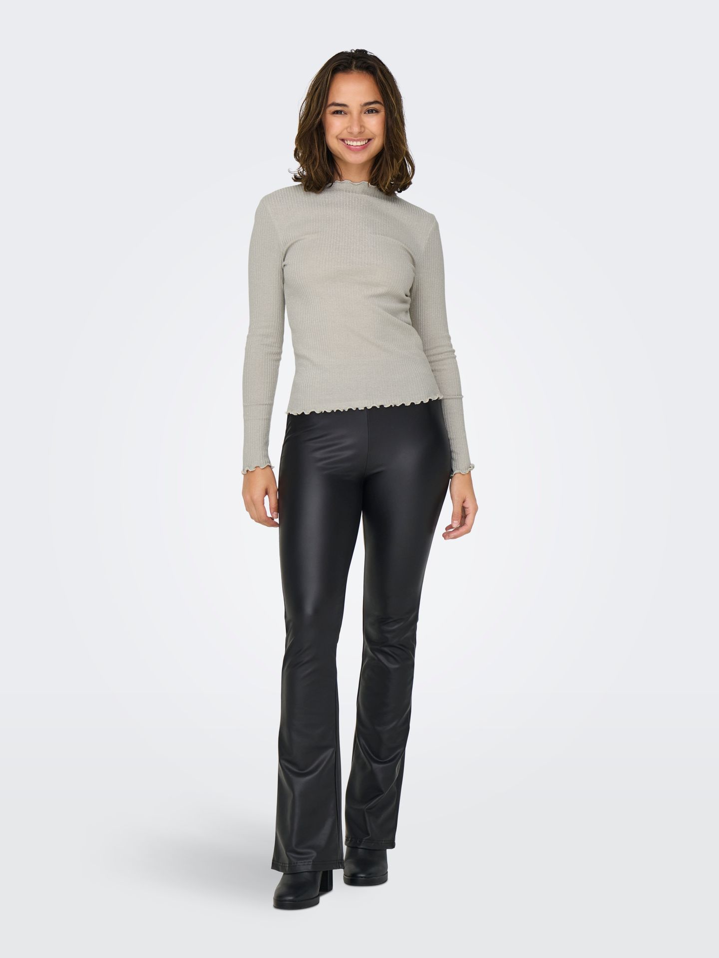 Only ONLEMMA LS GLITTER TOP JRS NOOS Pumice Stone/Coconut 2900159889014