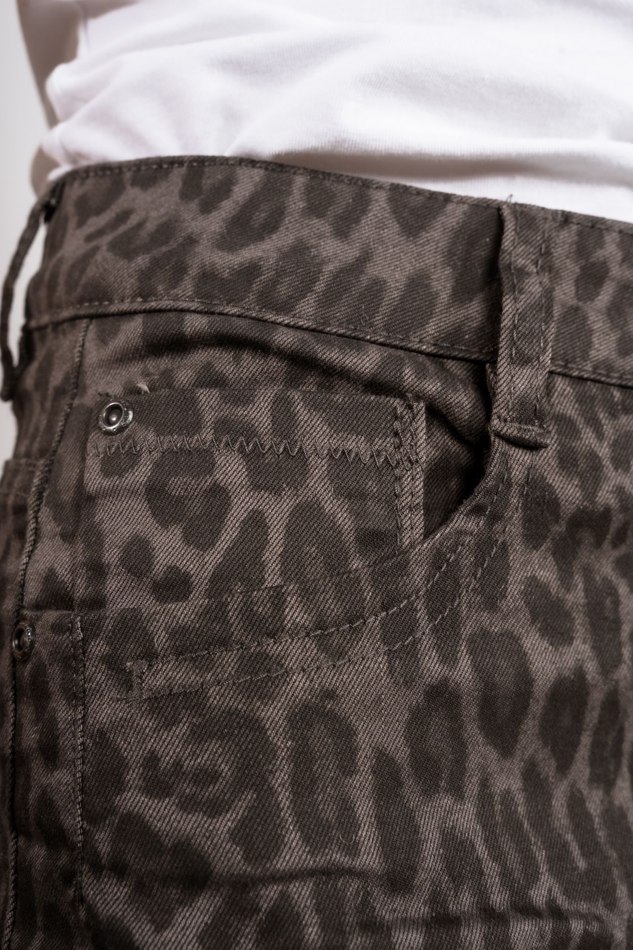 Red Button Kim Leopard  Lava417 2900159971023