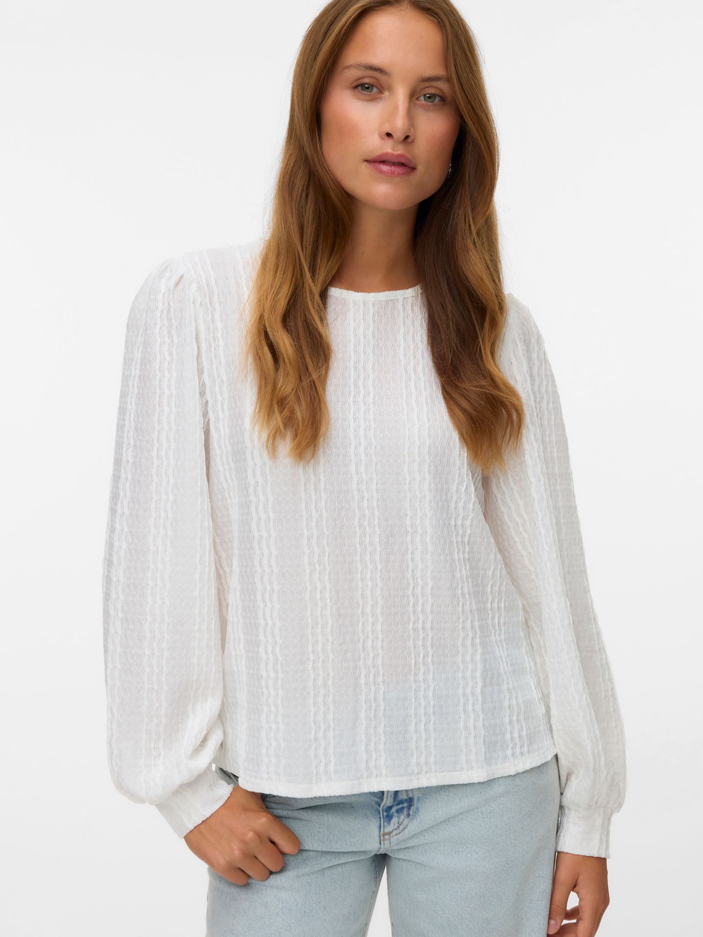 Vero Moda VMJASMIN LS O-NECK TOP JRS GA Snow White 00115036-EKA26011400000350