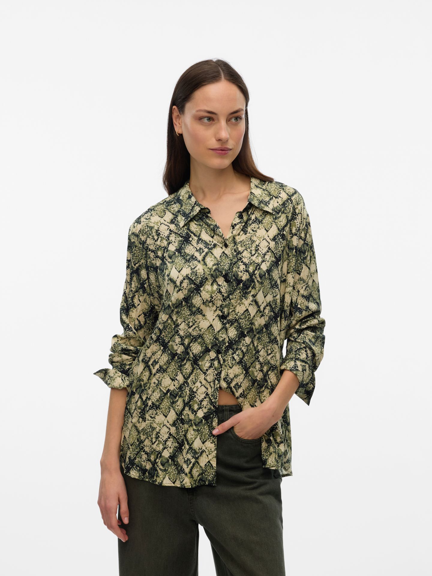 Vero Moda VMCINDY JEAN LS SHIRT WVN GA Eucalyptus/Jean 2900160005021 Vero Moda VMCINDY JEAN LS SHIRT WVN GA Eucalyptus/Jean 2900160005021