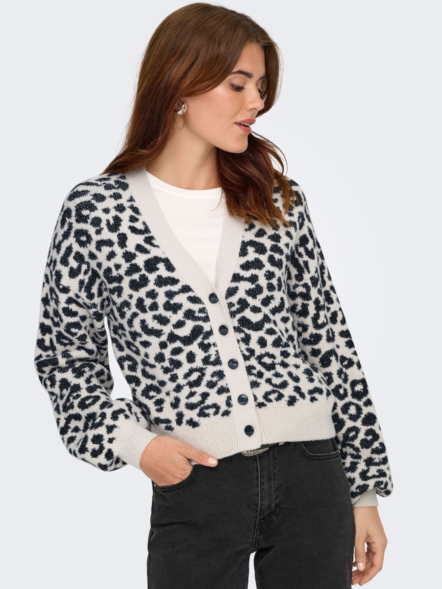 JDY JDYLORRAINE ANIMAL SHORT CARDIGAN K Cement/BLACK LEOPARD SPOTS 2900160007018 JDY JDYLORRAINE ANIMAL SHORT CARDIGAN K Cement/BLACK LEOPARD SPOTS 2900160007018
