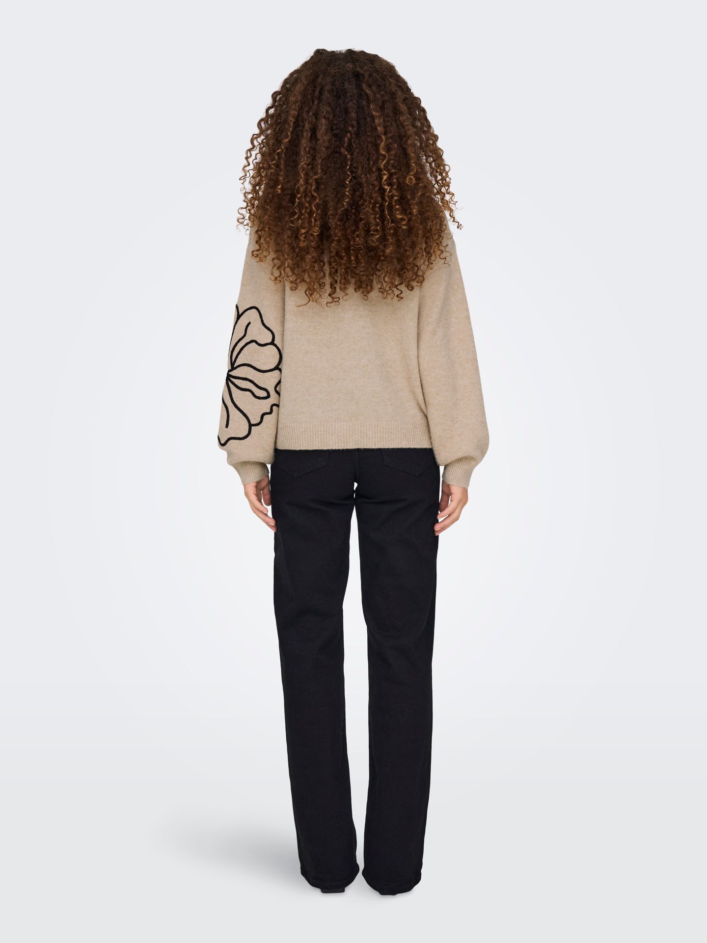 JDY JDYJELLA L/S FLOWER PULLOVER KNT NO Cement/BLACK LEOPARD SPOTS 2900160008022 JDY JDYJELLA L/S FLOWER PULLOVER KNT NO Cement/BLACK LEOPARD SPOTS 2900160008022