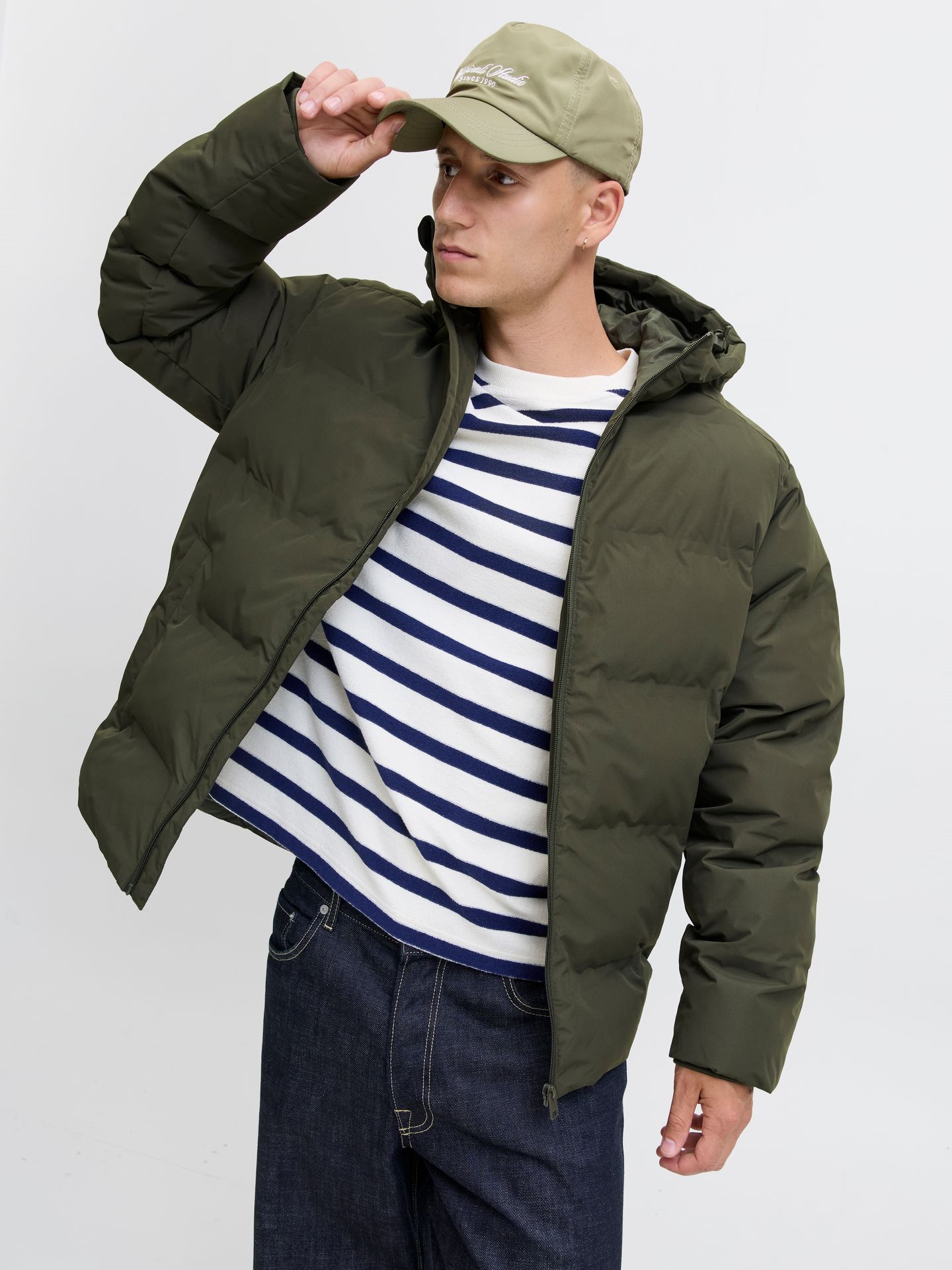 Jack & Jones JJESOHO PUFFER HOOD SN Rosin 2900160252043