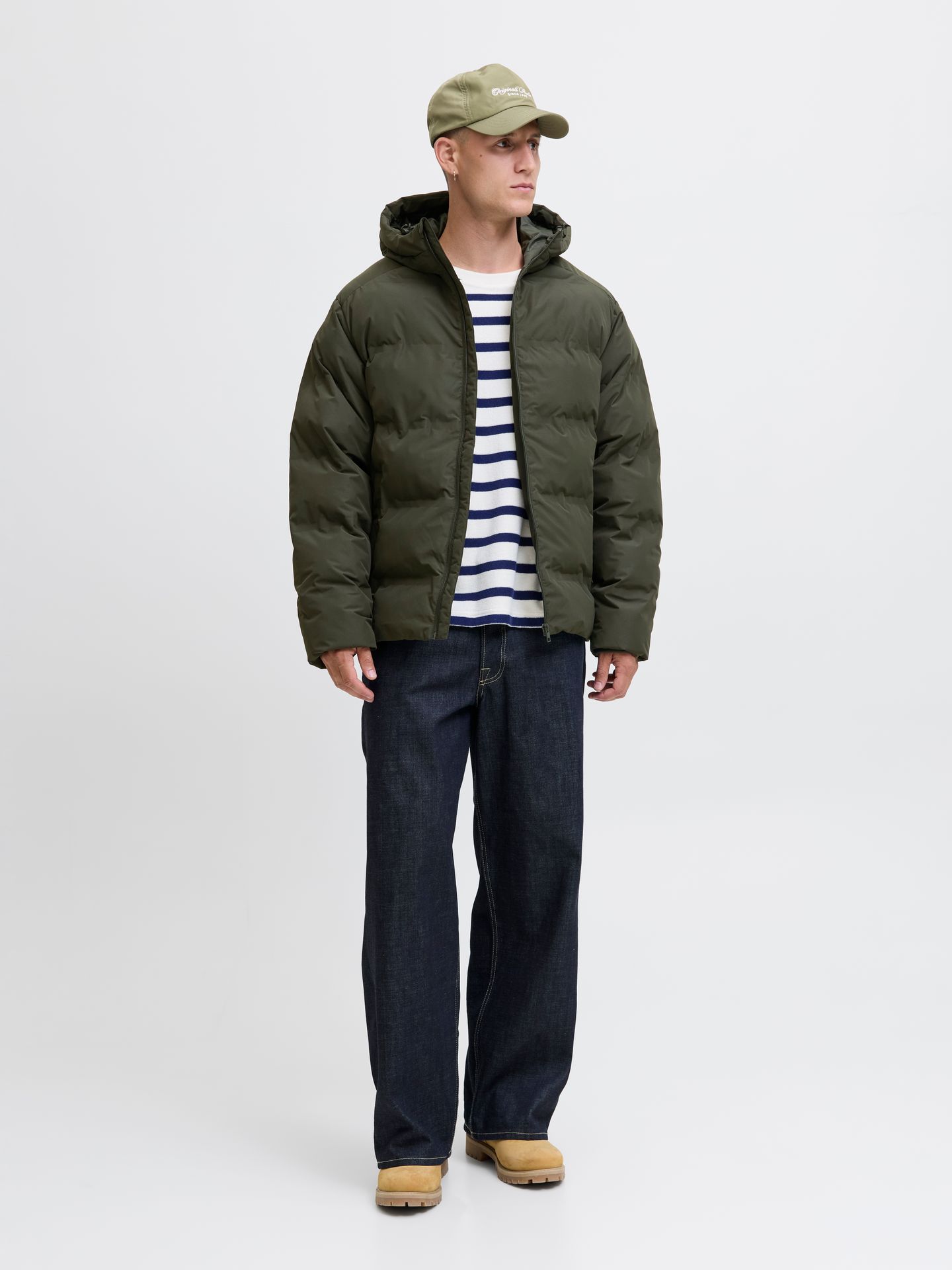 Jack & Jones JJESOHO PUFFER HOOD SN Rosin 2900160252043