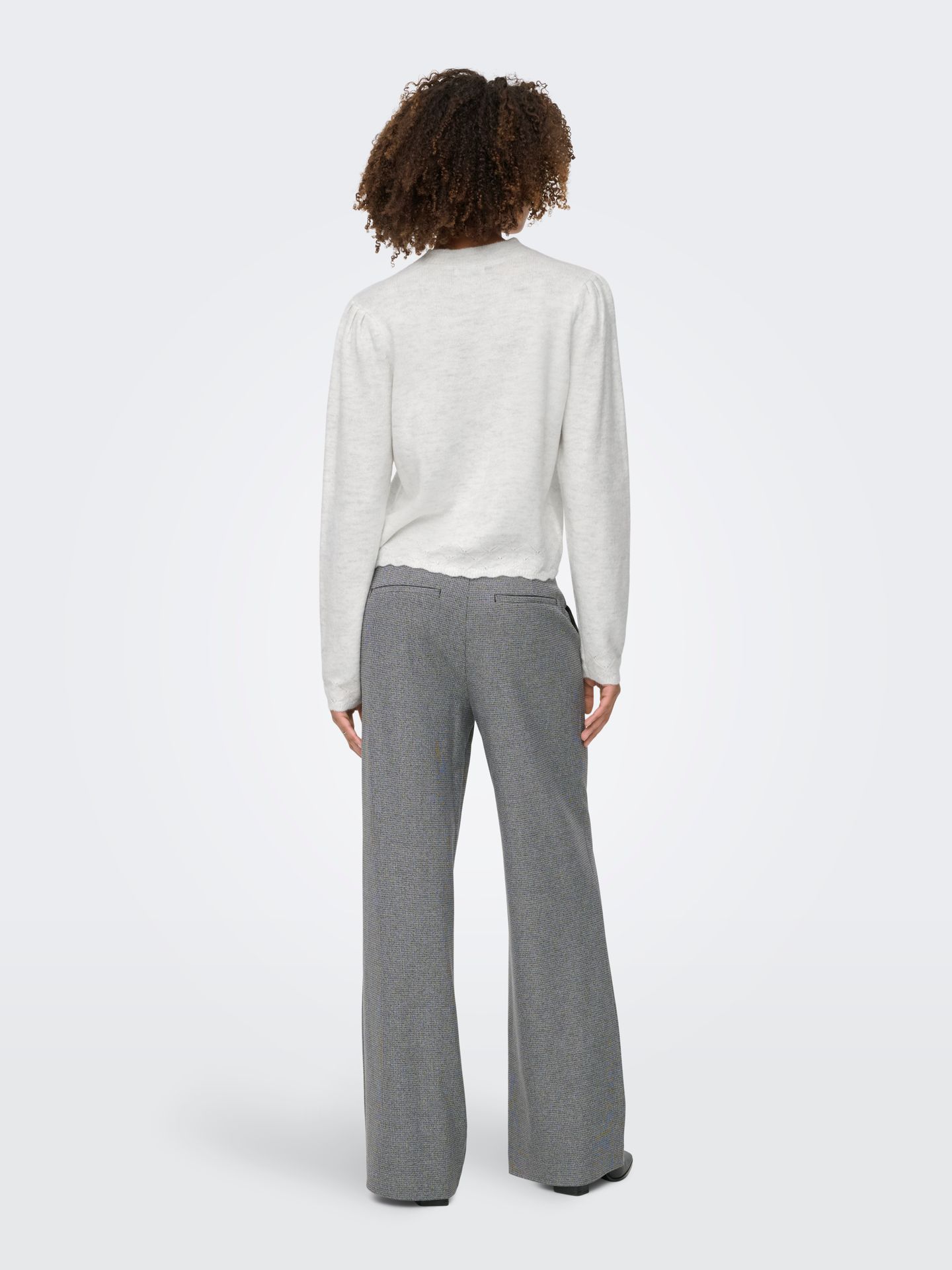 Only JDYELANORA L/S O-NECK PULLOVER KNT Cloud Dancer/2024 BRODERIE ANGLAISE 2900160287045