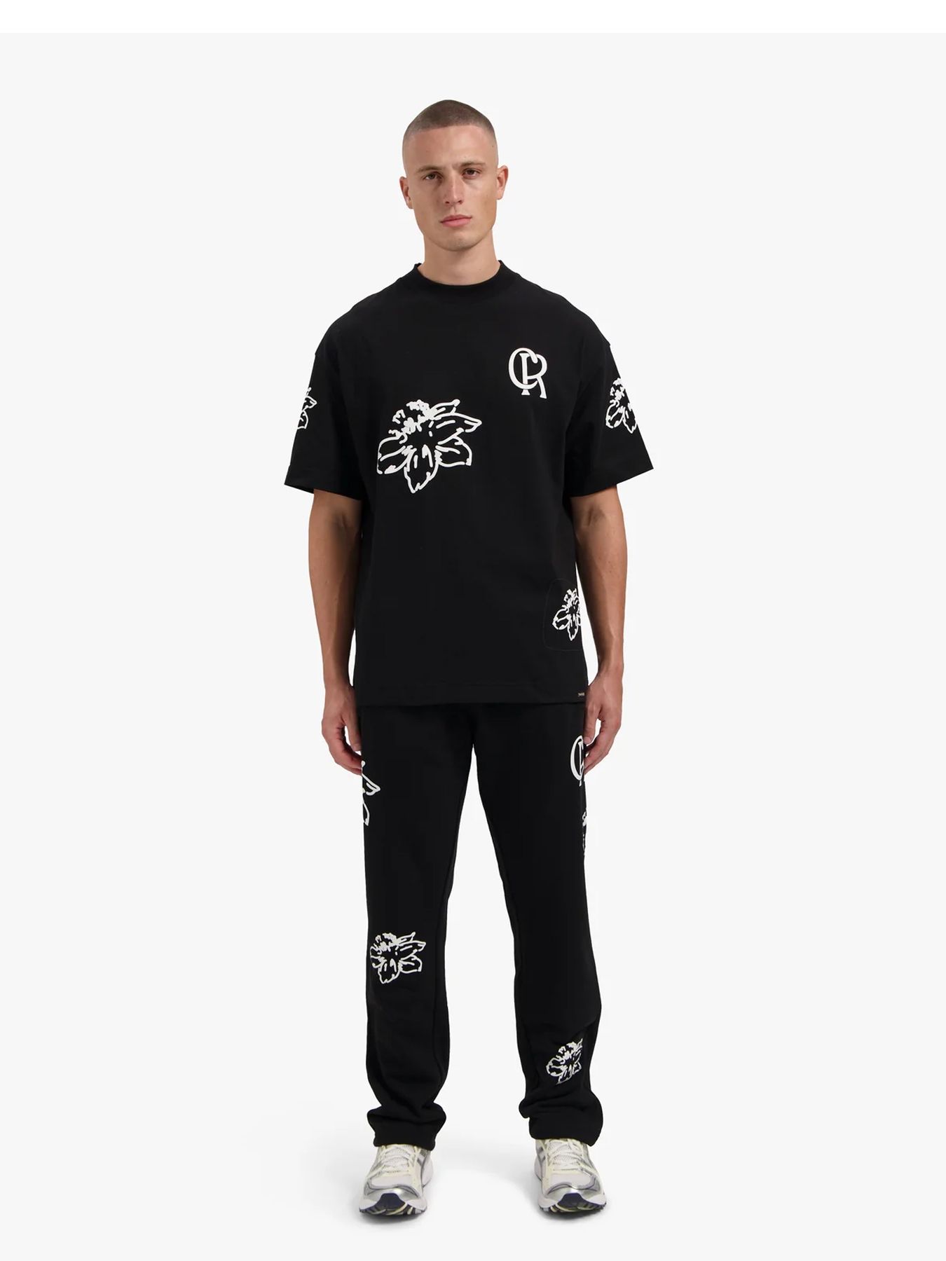 Croyez Flower T-shirt Black 2900160356079