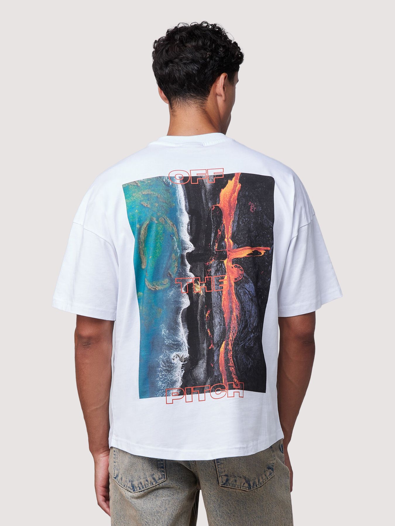 Off The Pitch Lava Oversized tee White 00115281-900