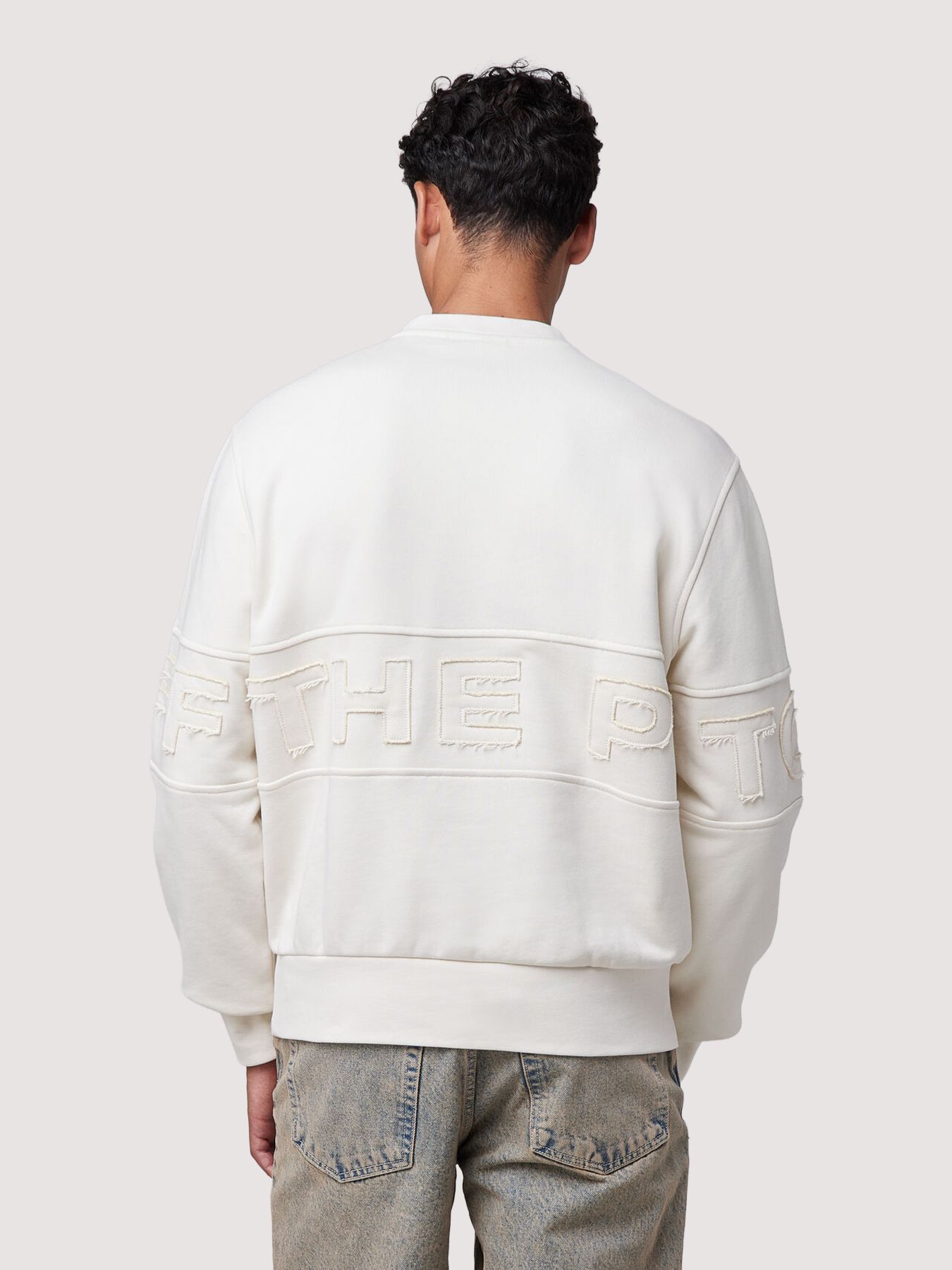 Off The Pitch Logo Patch Crewneck off white 2900160431066