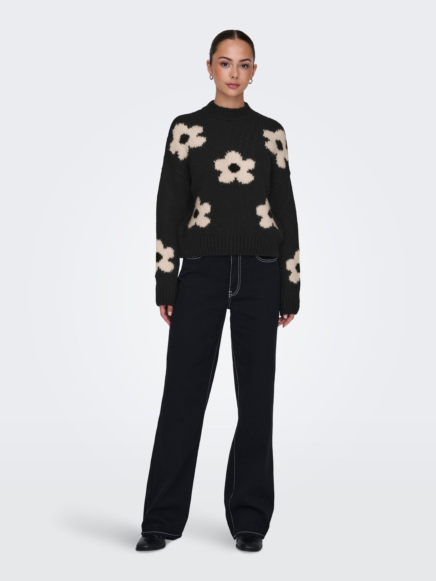 JDY JDYKILIAN FLOWER L/S PULLOVER KNT Black/LEO AOP 2900160469045