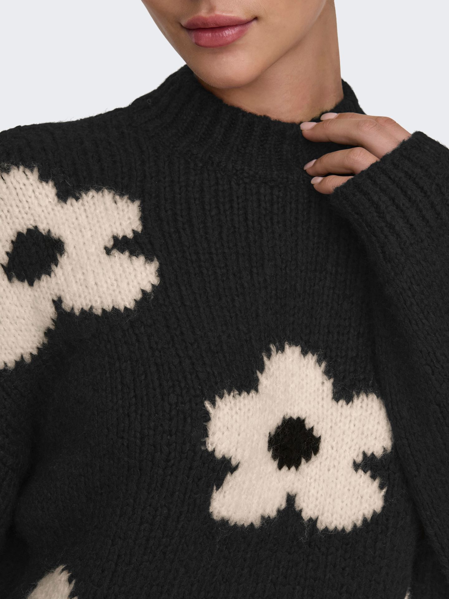 JDY JDYKILIAN FLOWER L/S PULLOVER KNT Black/LEO AOP 2900160469045