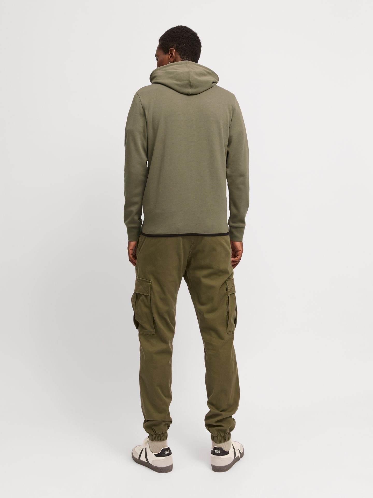 Jack & Jones JCOAIR SWEAT ZIP HOOD NOOS. Smokey Olive 2900160498014