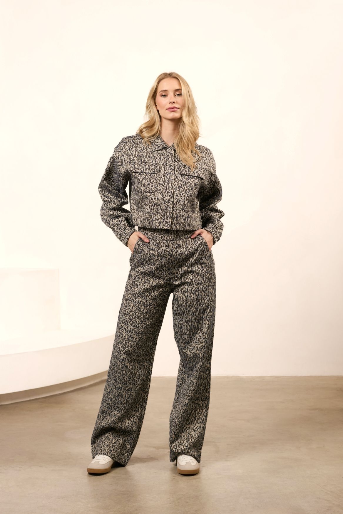 Lofty Manner Trouser Josephine 414 navy blue 2900160505040