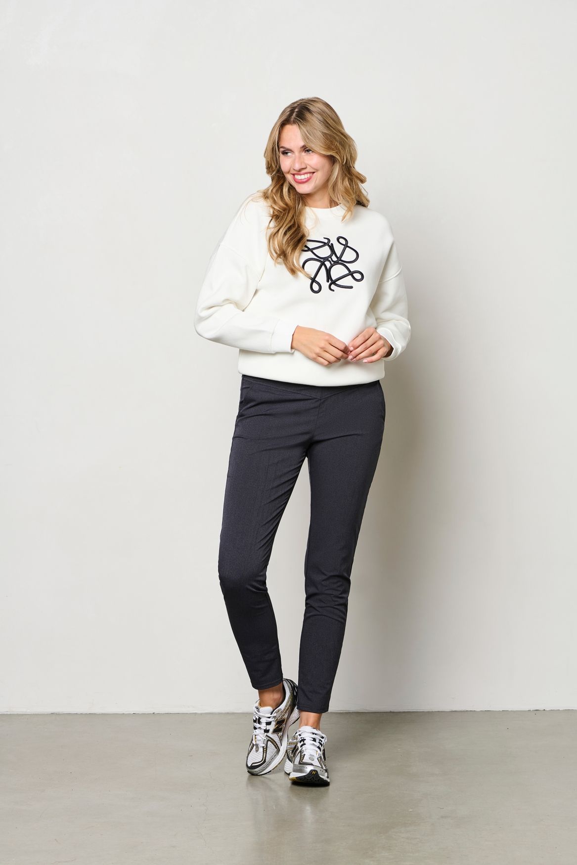 &Co Woman SELINA EMBRO 00100 h-off white basic 2900160522061