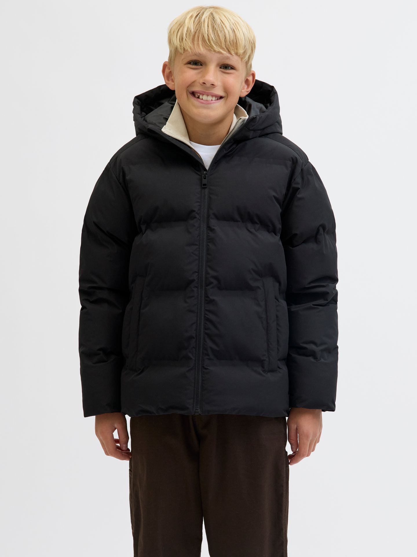 Jack & Jones JJESOHO PUFFER HOOD SN JNR Black 00115420-EKA26011400000232