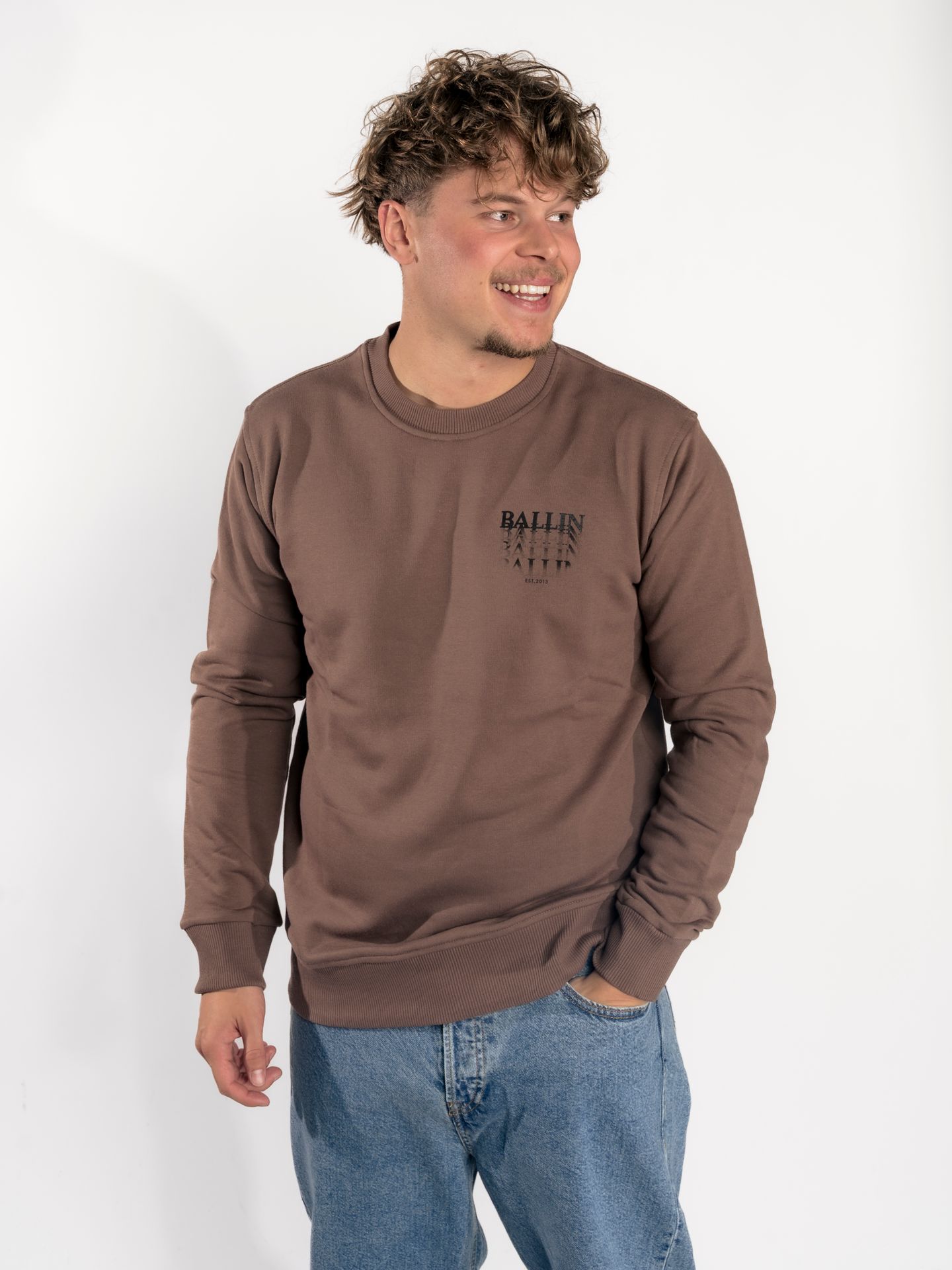 Ballin 5222 Crewneck Cacao 00115424-CAC