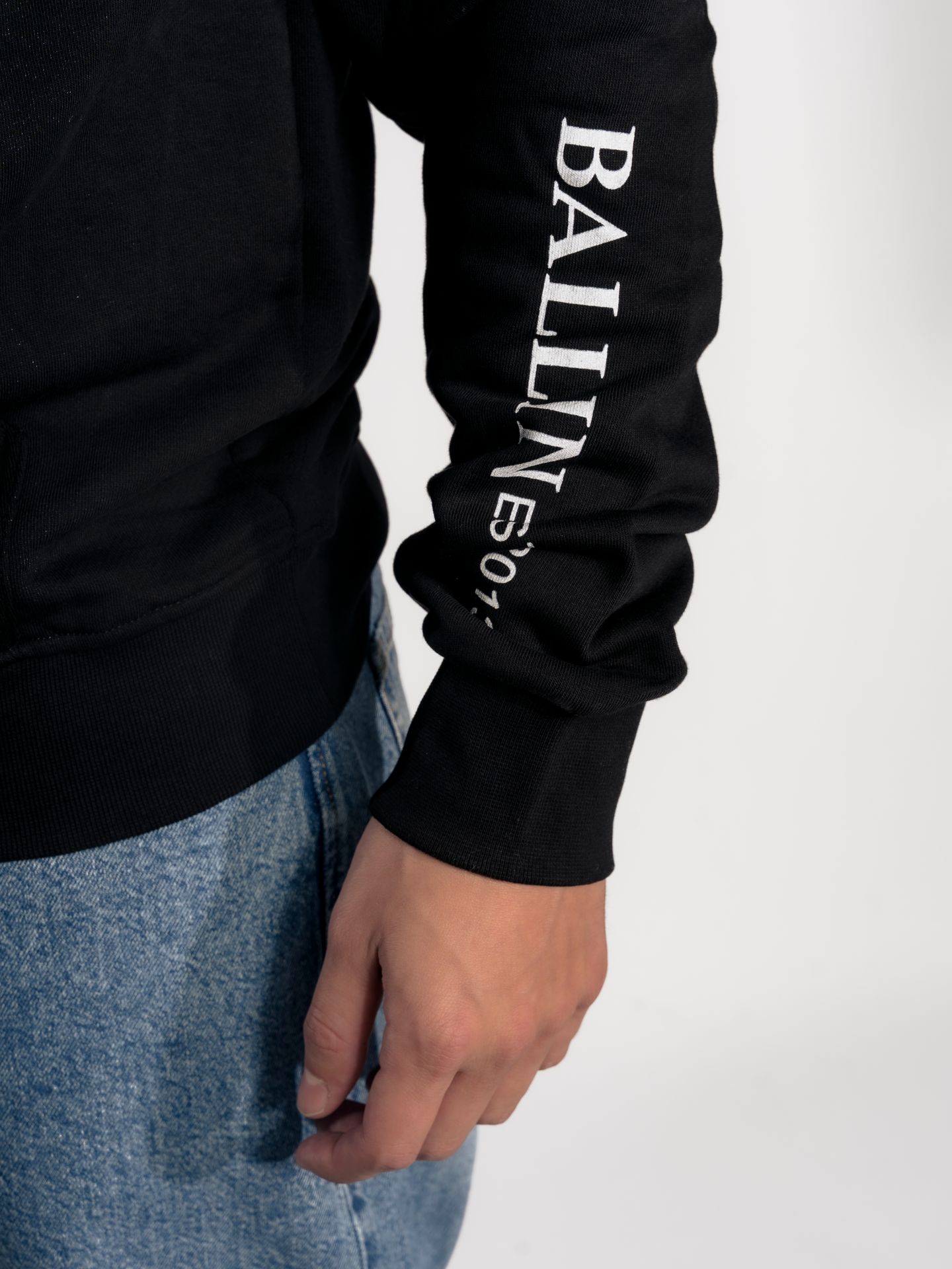 Ballin 5216 Hoodie Zwart 2900160721099 Ballin 5216 Hoodie Zwart 2900160721099