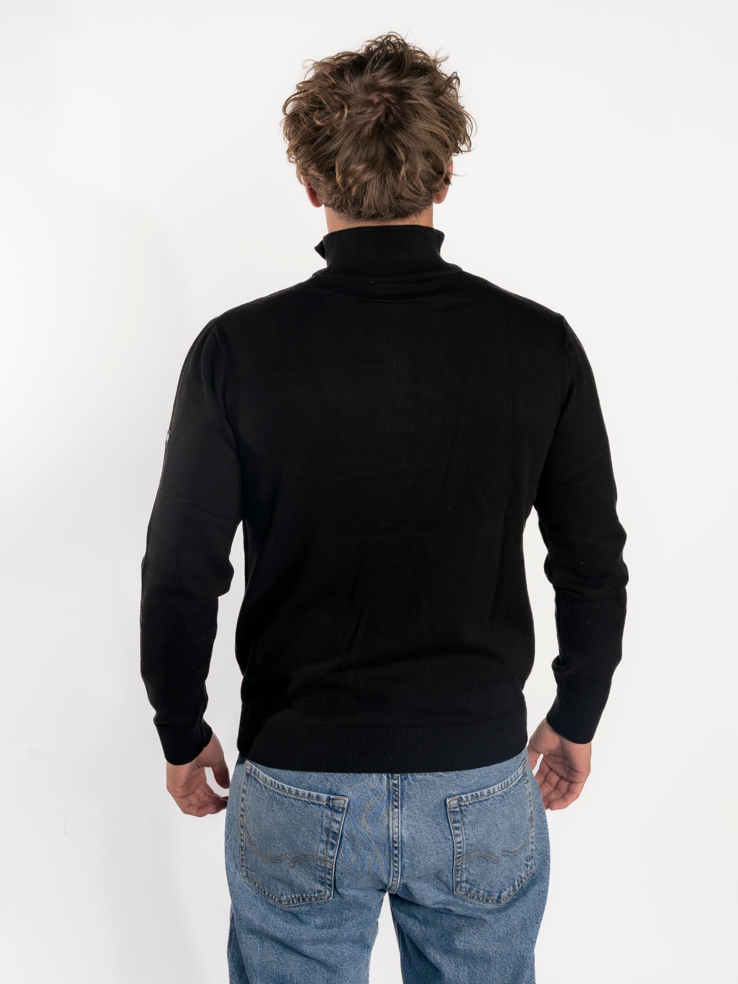 Ballin 5211 Half zip Zwart 2900160725073 Ballin 5211 Half zip Zwart 2900160725073