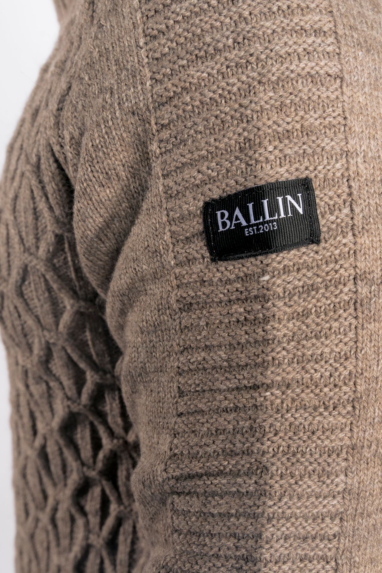 Ballin 5209 Crewneck COFFEE 2900160734044 Ballin 5209 Crewneck COFFEE 2900160734044