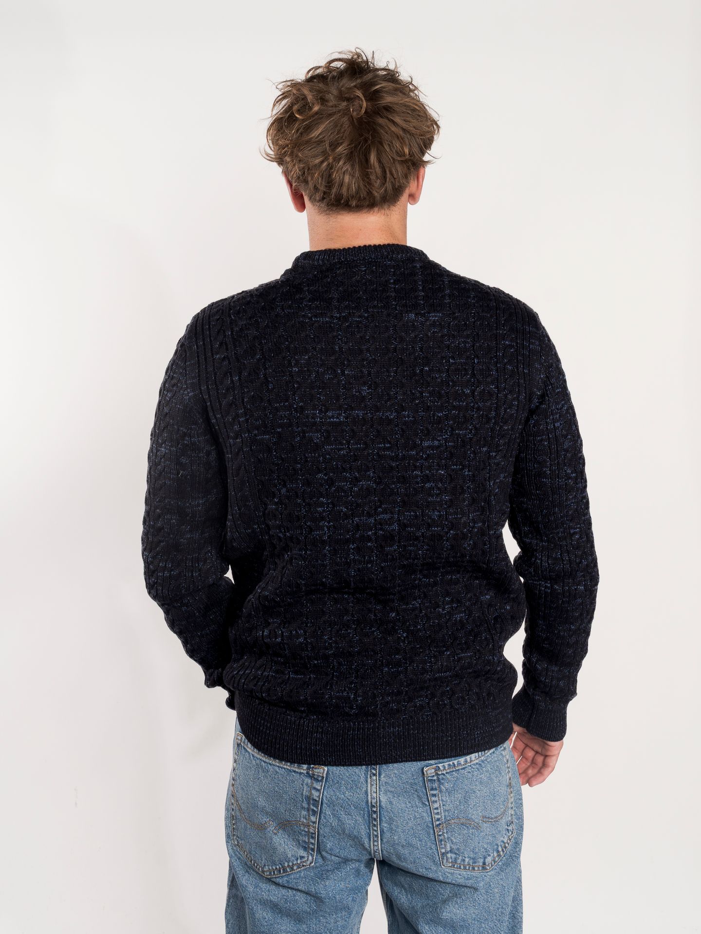Ballin 5202 Crewneck Navy 2900160741035 Ballin 5202 Crewneck Navy 2900160741035