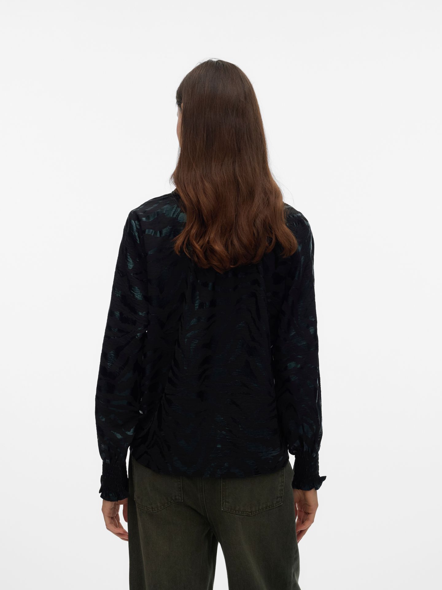 Vero Moda VMCARLA FOIL L/S V-NECK TOP WVN GA Black/COATED 2900160767035