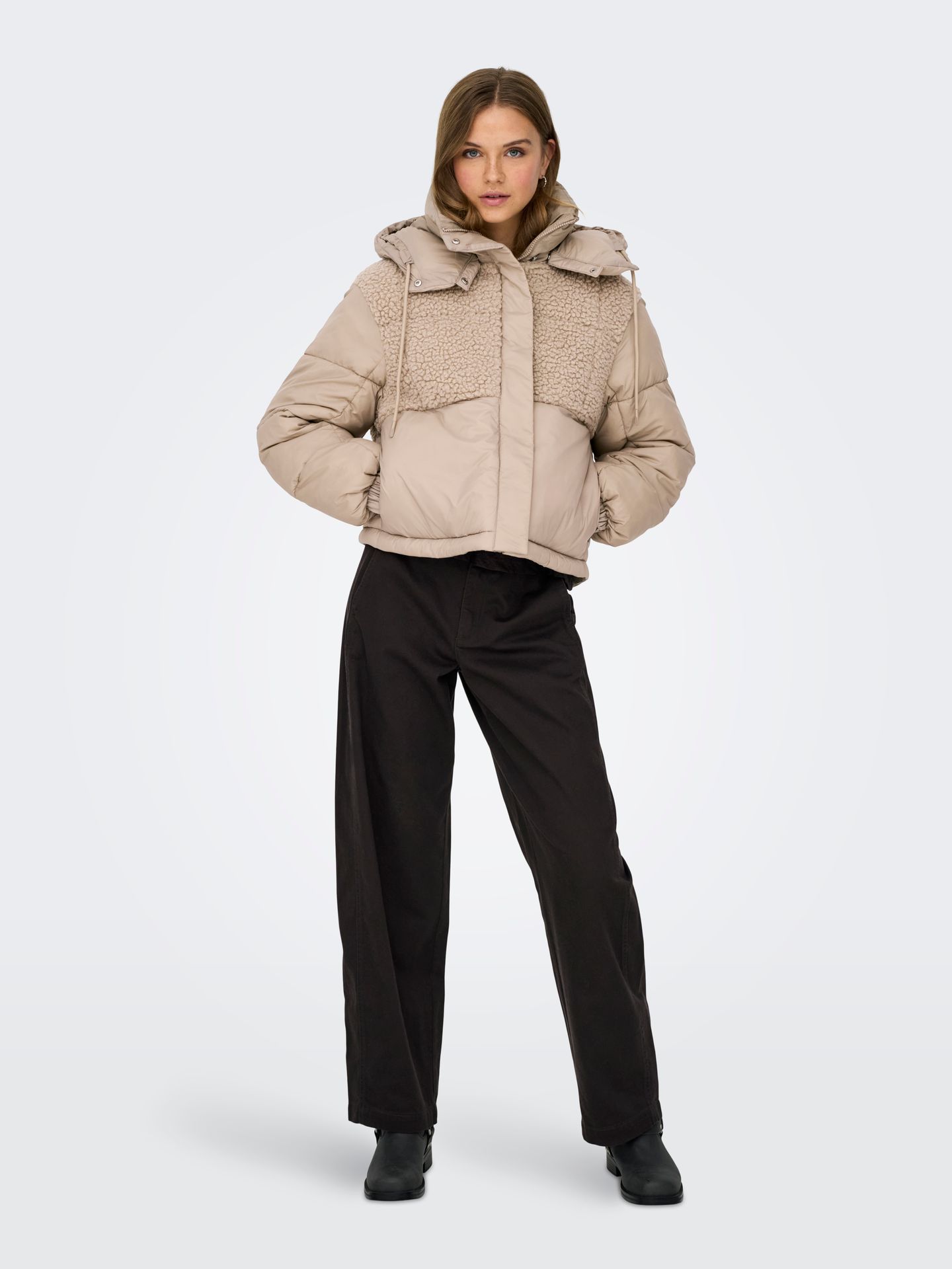 Only ONLAGNES LIFE TEDDY MIX PUFFER CS O Silver Mink 2900160782038